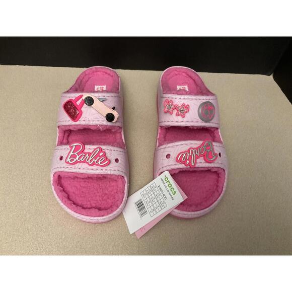 NWT! WOMENS BARBIE CROCS COZZZY ELECTRIC PINK ROSE SANDALS. SIZE 10. AWESOME!!!